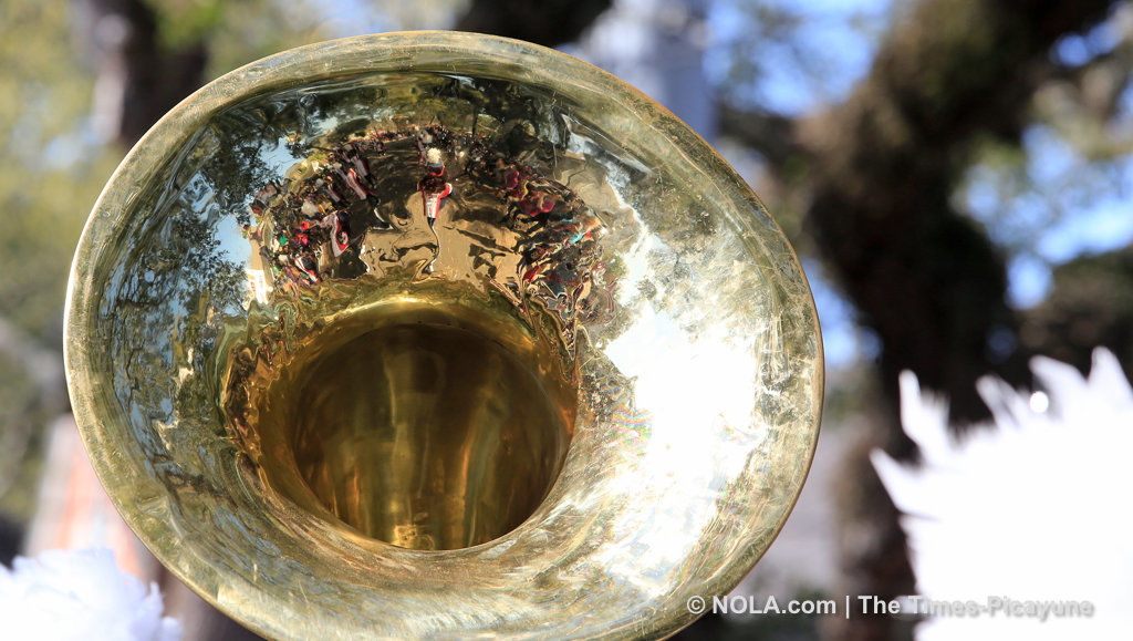 Krewe of Thoth rolls through New Orleans: See Mardi Gras parade photos